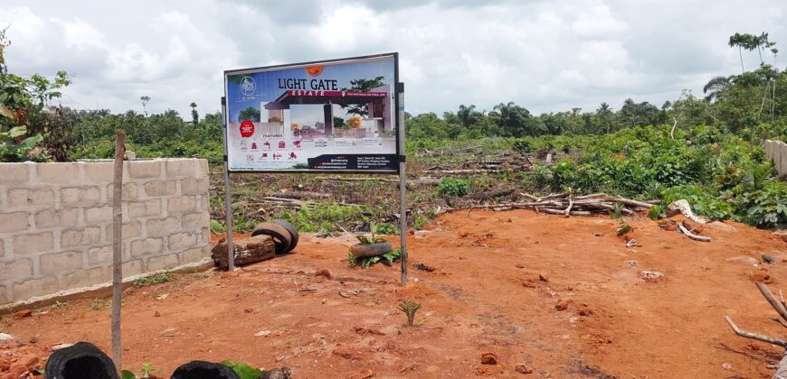 Light Gate Estate, Epe Main Town
