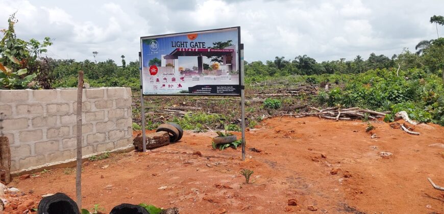 Light Gate Estate, Epe Main Town