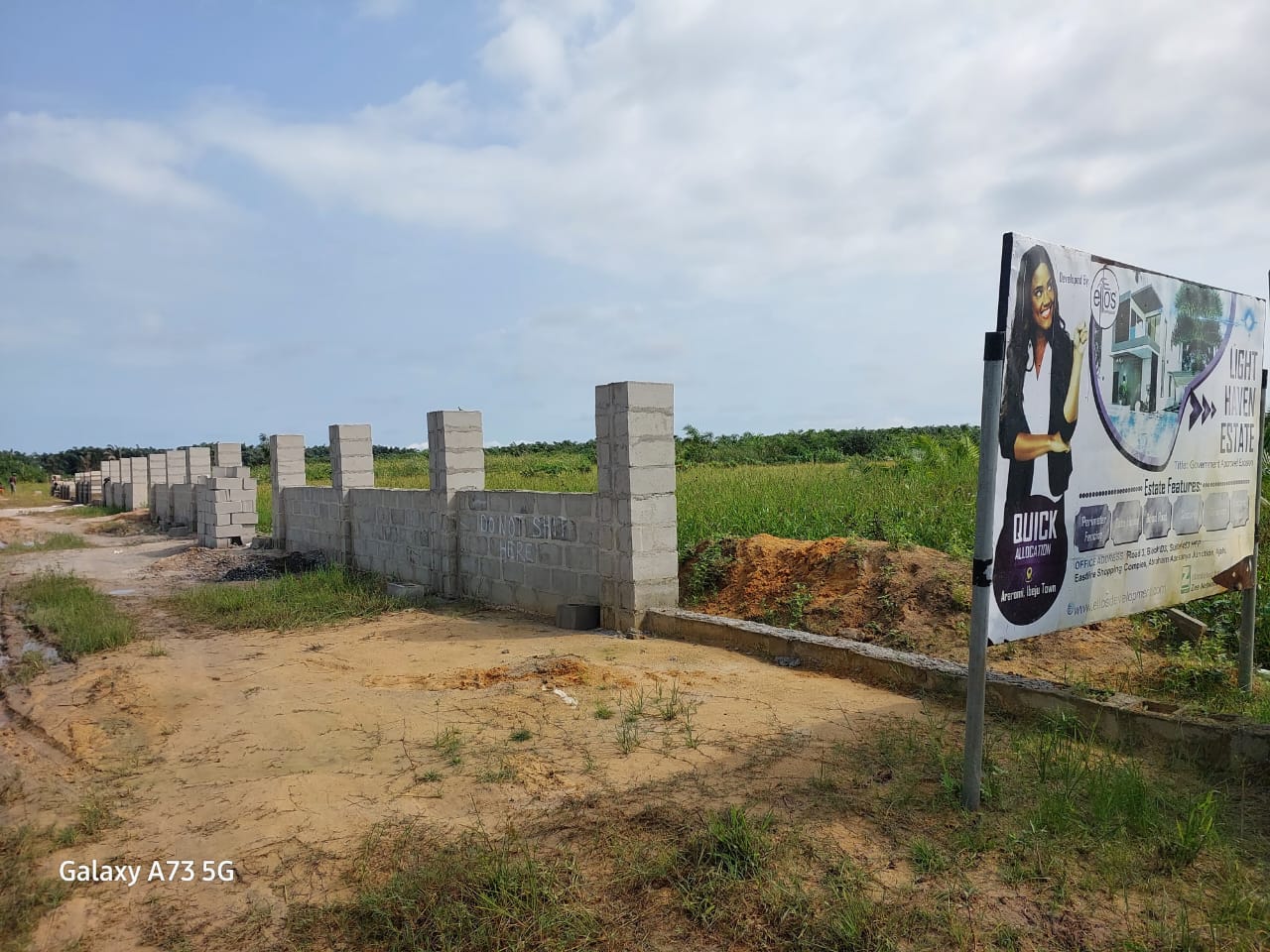 Light Haven Estate Commercial District